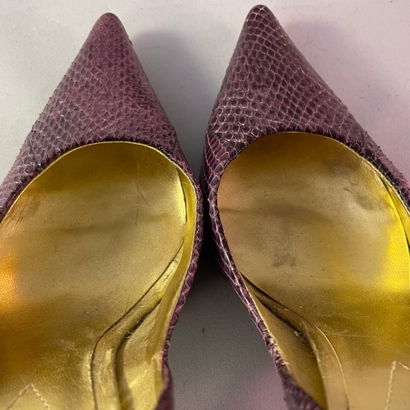 Y2K Dusty Purple Guess snakeskin 4” Pumps with wood stacked heel - Picture 4 of 12